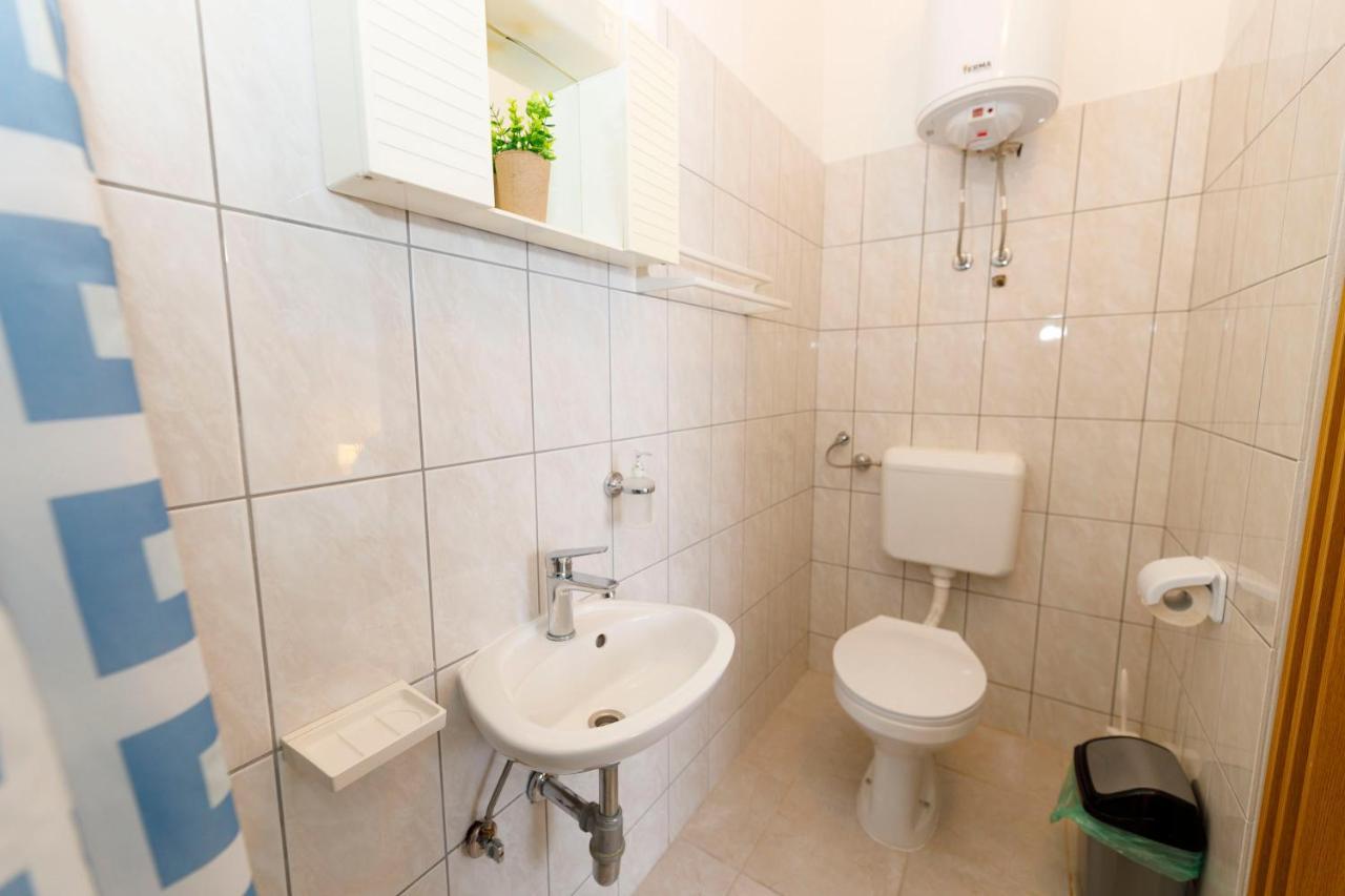 Apartman Gaby Makarska Exterior foto